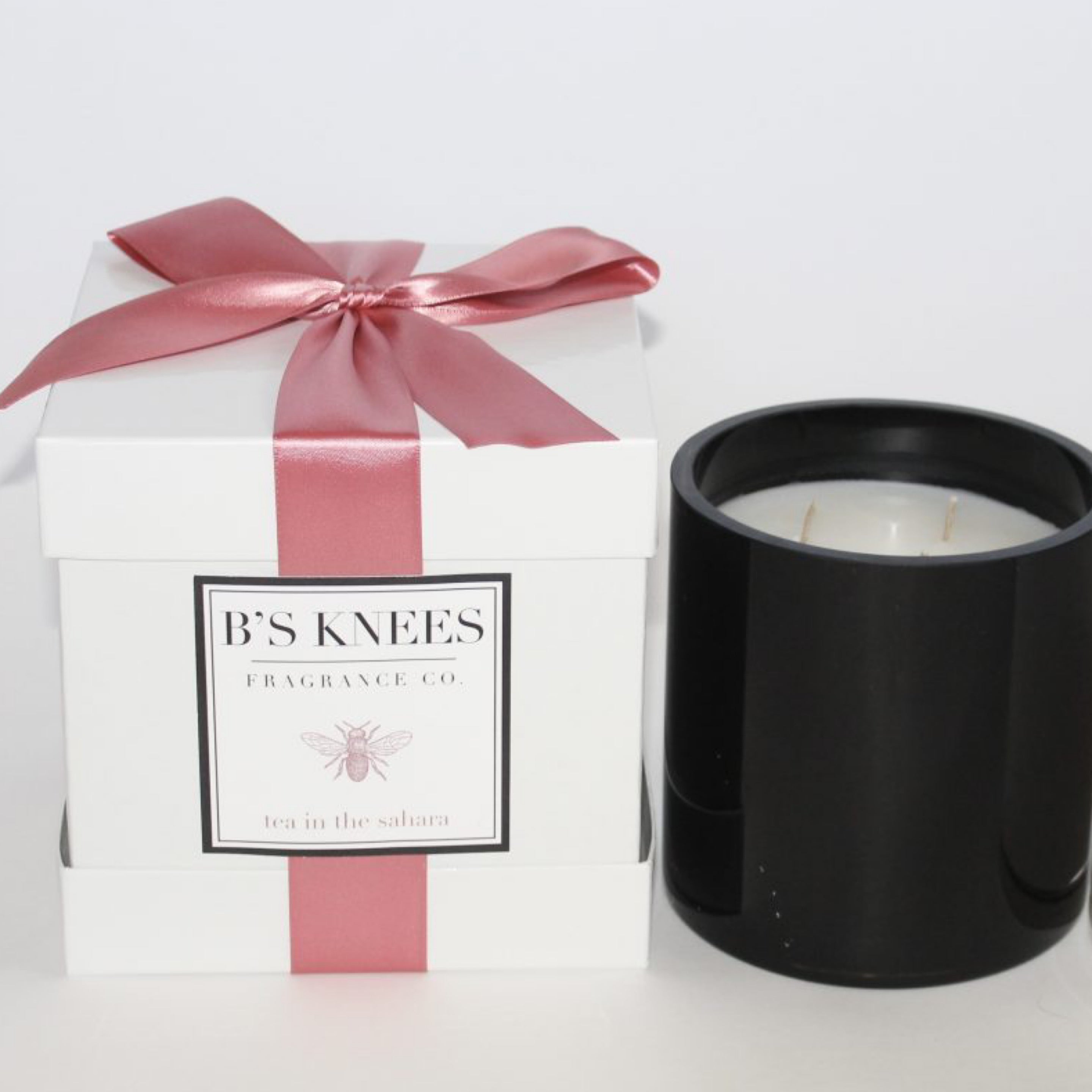 B's Knees - 3 Wick White Glass Candle - Tea In The Sahara - Thumbnail 2